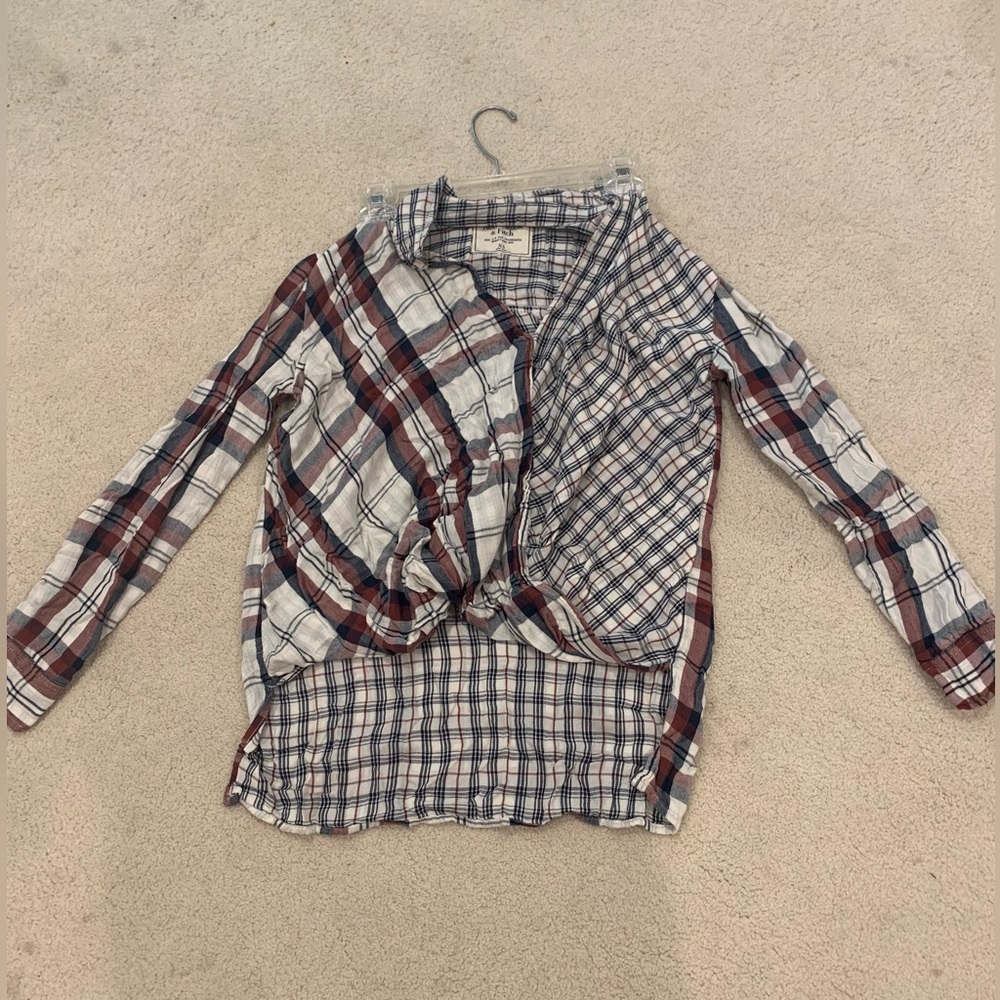 Abrocrombie & Fitch Women’s Plaid Sweater